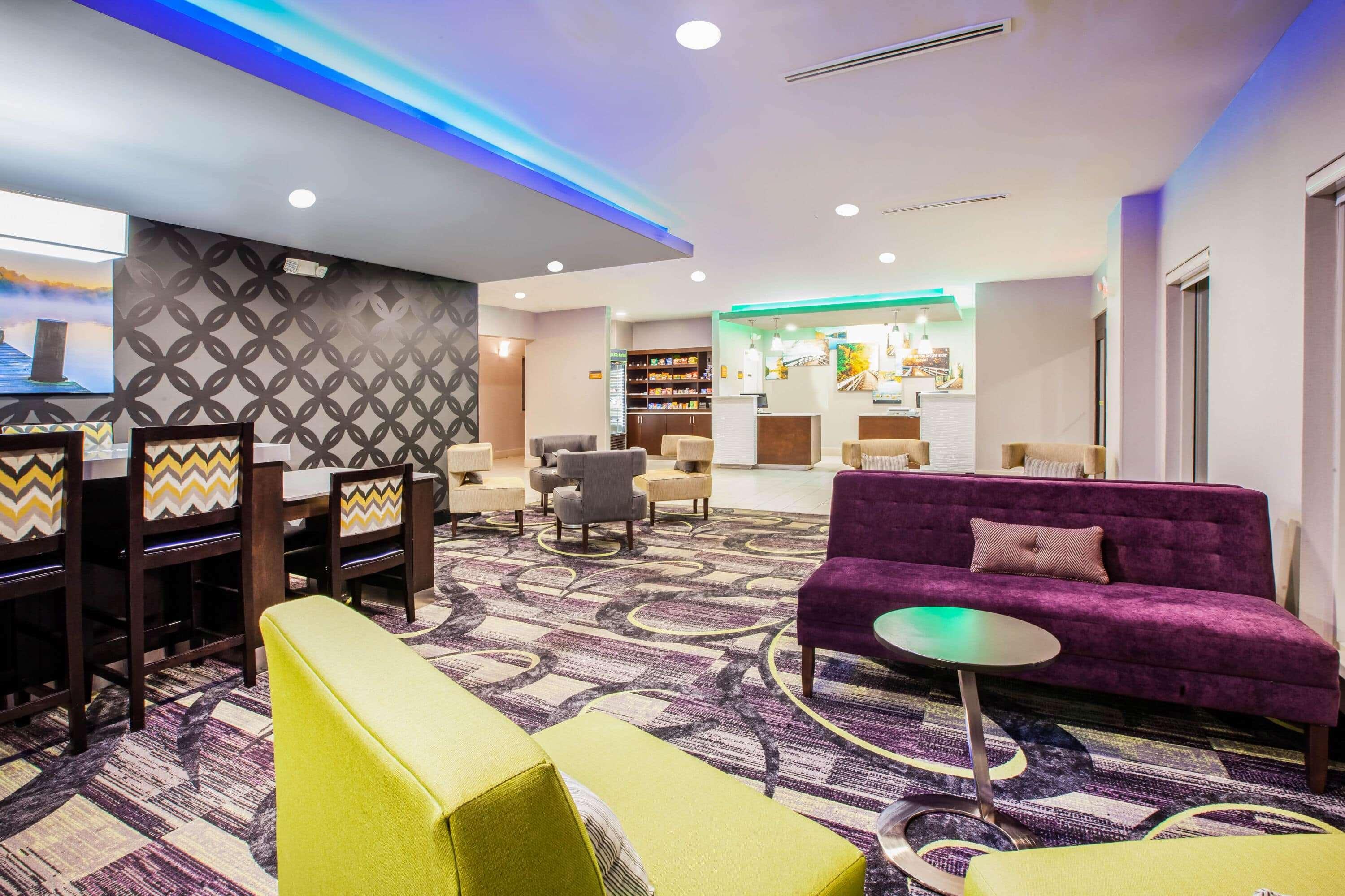 La Quinta Inn And Suites By Wyndham Elkhart Exterior foto