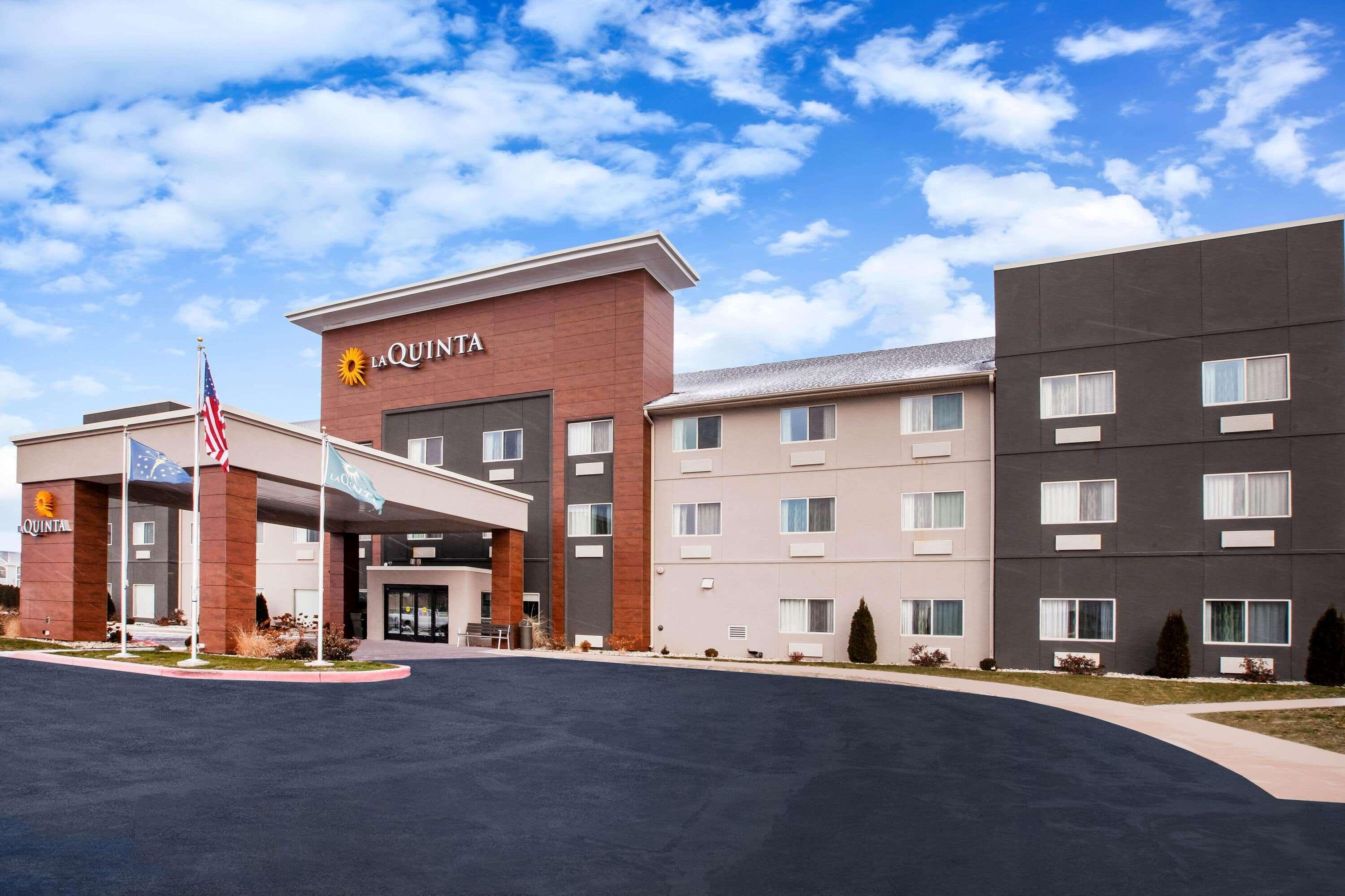 La Quinta Inn And Suites By Wyndham Elkhart Exterior foto