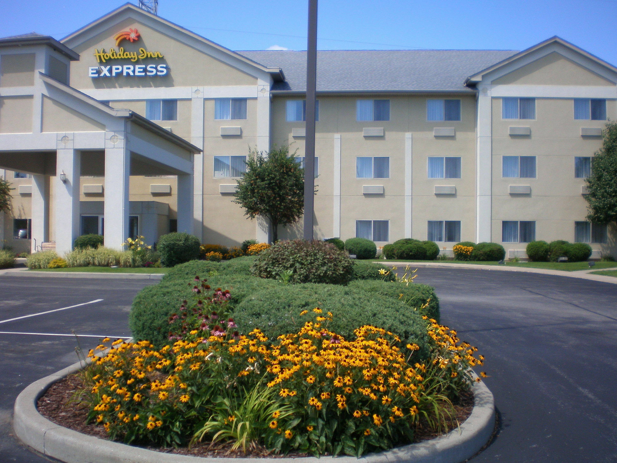 La Quinta Inn And Suites By Wyndham Elkhart Exterior foto