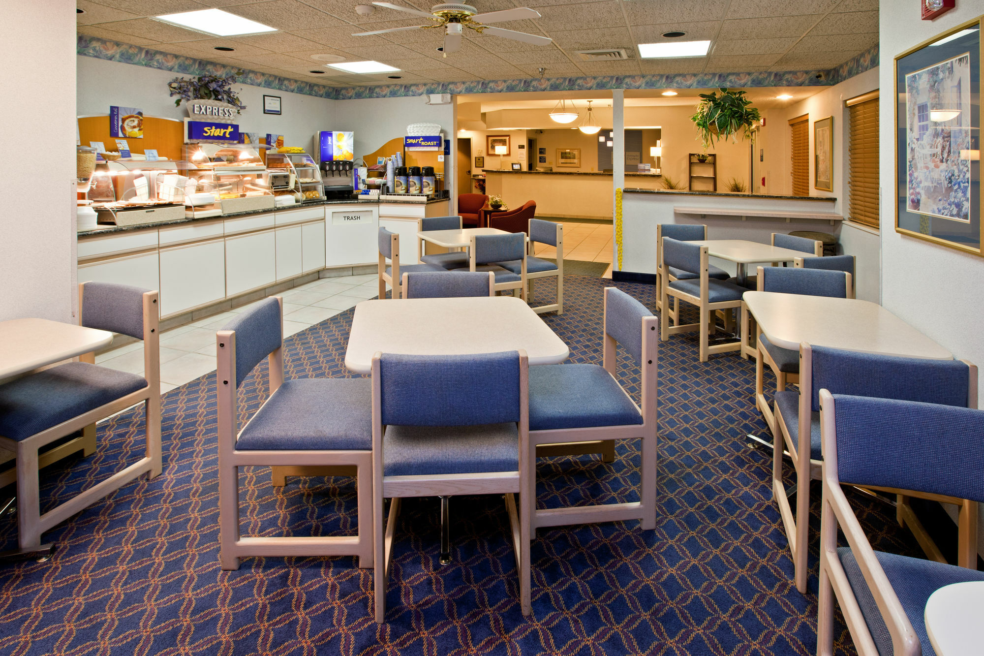 La Quinta Inn And Suites By Wyndham Elkhart Exterior foto